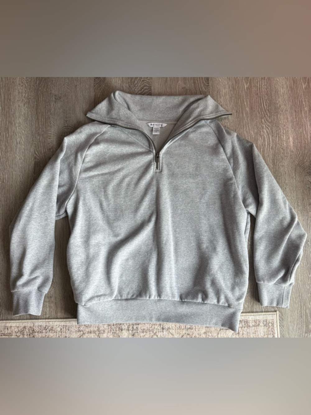 Athleta Women’s Light Gray Quarter-Zip Sweater Pullover